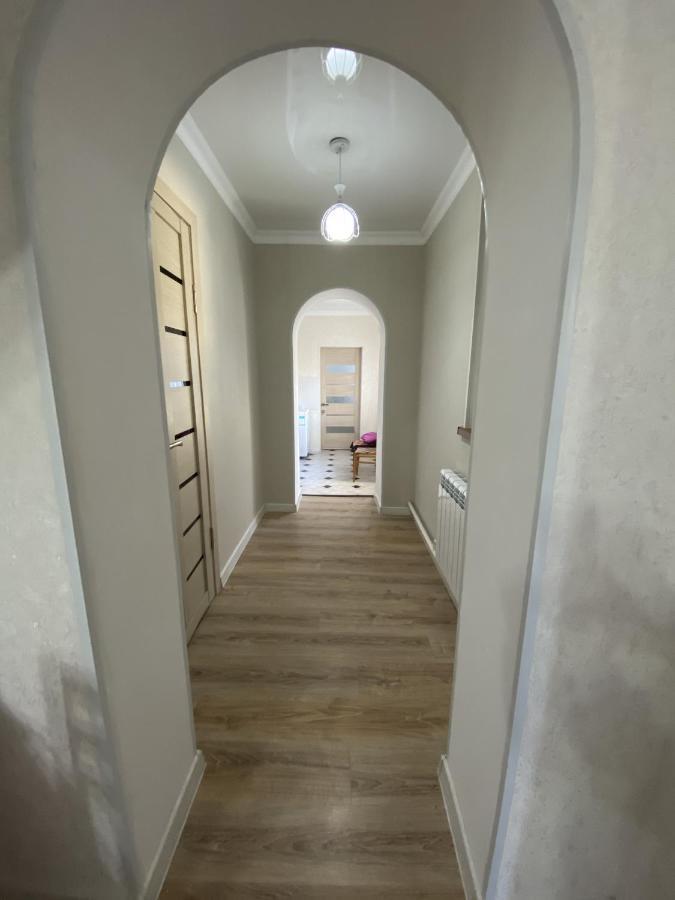Naryn Guest House Tenir Too מראה חיצוני תמונה
