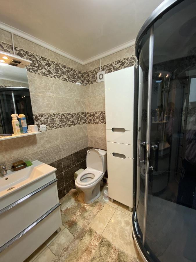 Naryn Guest House Tenir Too מראה חיצוני תמונה