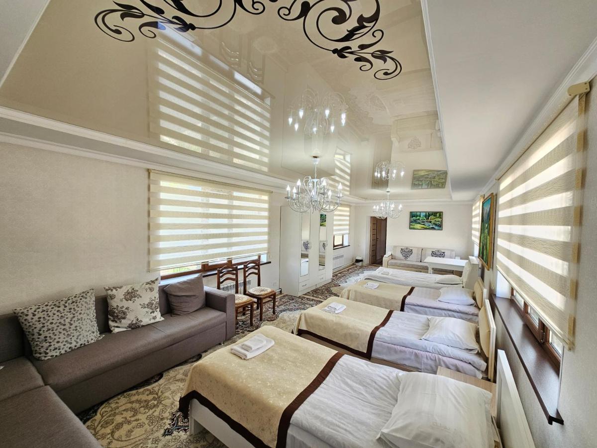 Naryn Guest House Tenir Too מראה חיצוני תמונה